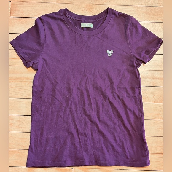 Aritzia Tops - 2 for 20$ 💜 Aritzia TNA Mainland T-Shirt includes Eggplant - XS